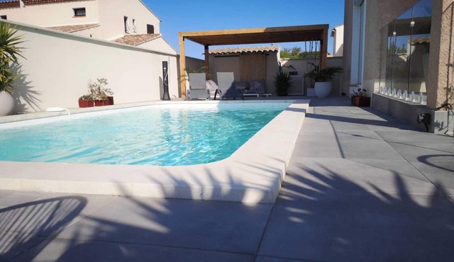 La saunier's house, nature discovery, relaxation, beach and swimming pool