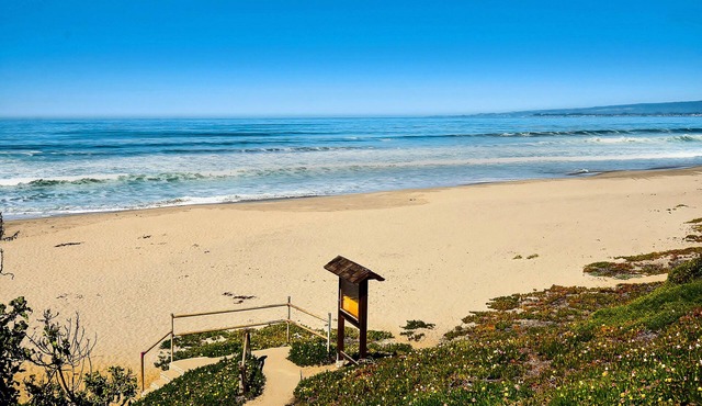 La Selva Beach Holiday Cottage