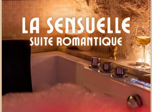 La Sensuelle Suite with spa