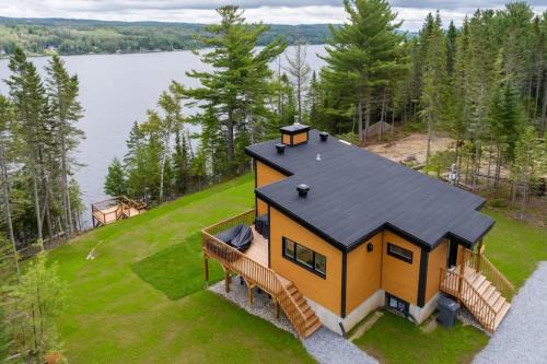 La Signature Guy - Private Spa on the Lake