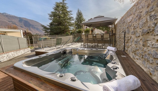 La Source du Lac - Plage privée