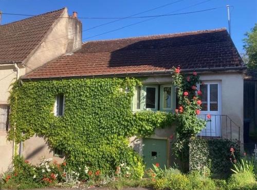 LA SOUVELAINE maison de charme dans le Brionnais-Charolais