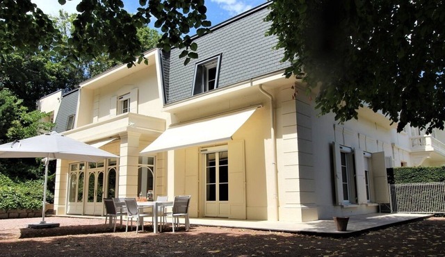 La Souveraine - SAINT-GENIS-LAVAL