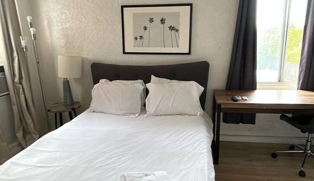LA Studio near Downtown!