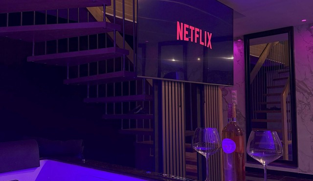 La Suite Genève Gaillard-Jaccuzi