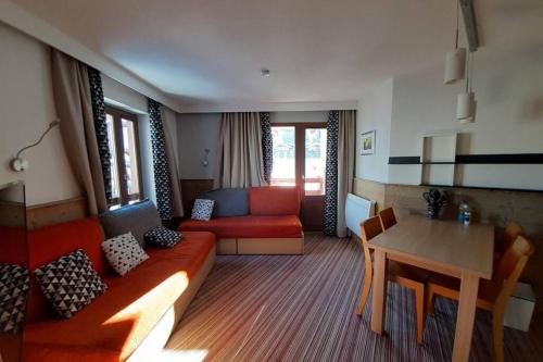 La Tania 309 Le Britania