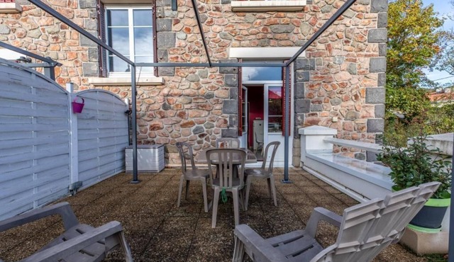 La Terrasse Châtel-guyon Tout Confort Avec Garage