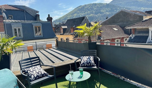 💙 La Terrasse de Bernadette, air-conditioned, downtown and rooftop panoramic view