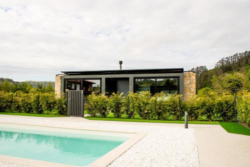 LA TIERRUCA HOMES