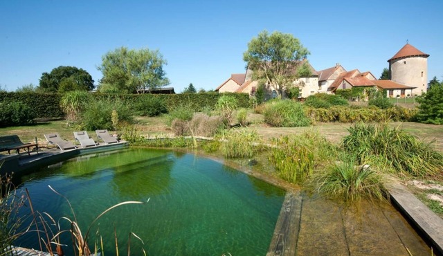 La Tour - SAINT AUBIN EN CHAROLLAIS