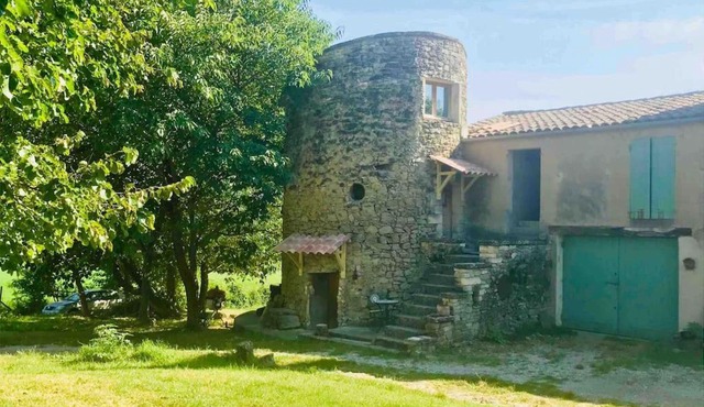 La Tour de la Bastide des Fontaines