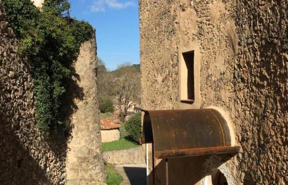 La tourelle aux hirondelles