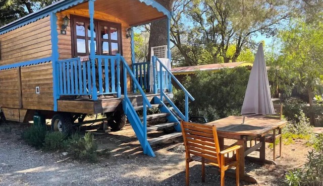 La Treille campsite* - 2 room trailer 2/3 people Air conditioned