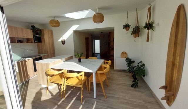 La Tropi'kaz -Jungle room between Nantes and Pornic