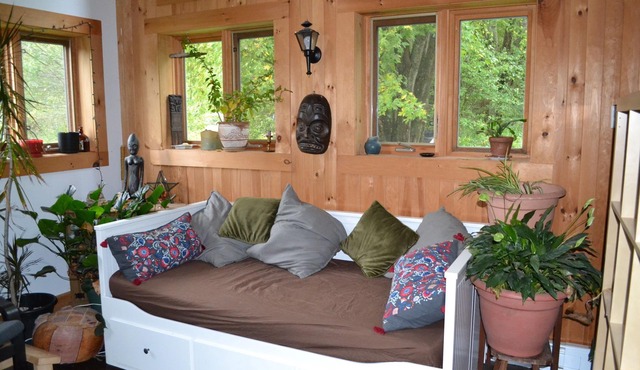 La vallée magique, grande maison familiale et rustique avec sauna.