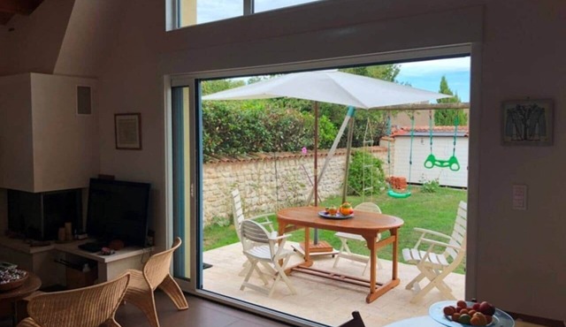 La Venelle de Cali - Large Home with 3 Separate Units