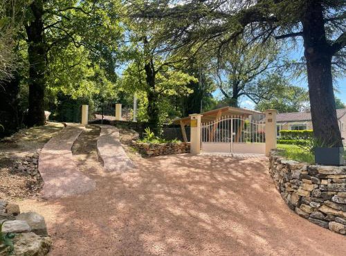 La vie en rose sur le Larzac