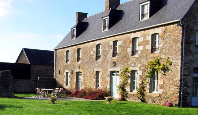 La Vieille Foulonnière : Chambres d'hôtes & Permaculture