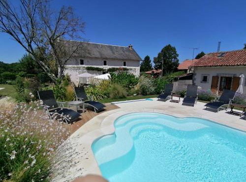 La Vieille Gorce Chambres d'Hôtes near Civray