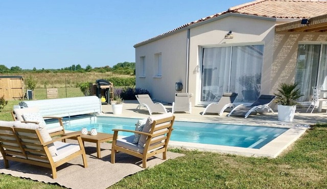 La Villa Bohème 4| Piscine chauffée Pétanque Proche O'Gliss