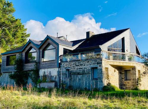 La Villa de l étang , 700 m beach facing Les Glénan