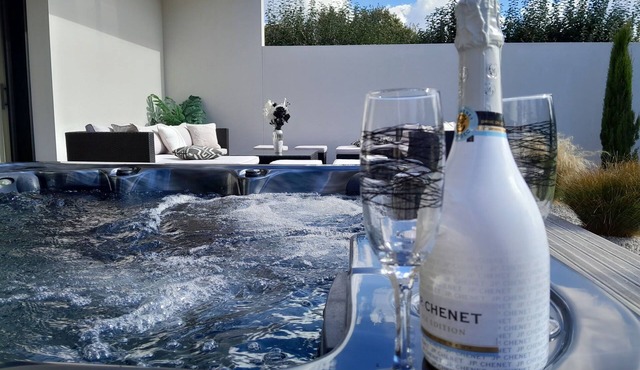 La Villa de L' océan Swimming pool & Spa