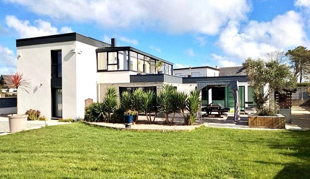 La villa des Amiets/heated pool near the splendid Amiets beach