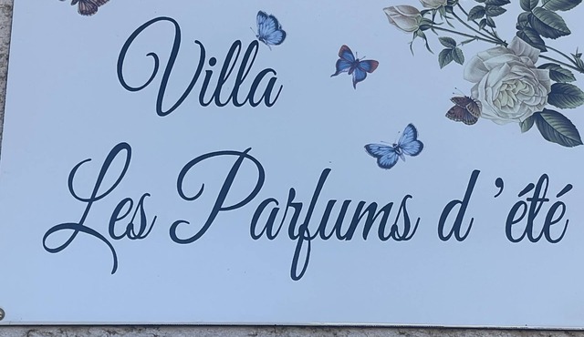 « La Villa les Parfums Dété » A 20 Min. de Narbonne, Très Jolie Villa de 194 m2