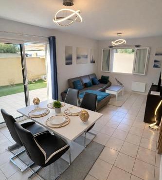 La Villa Yenna