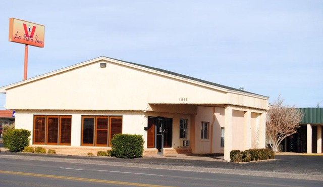 La Vista Inn