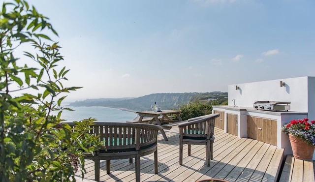 La Vue by Bloom Stays - sleeps 2 in an Airstream with amazing views!