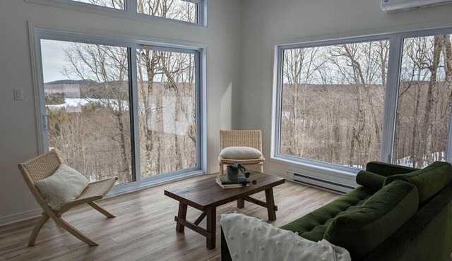 La Vue - Mountain Top Cottage