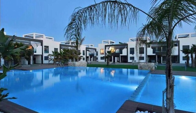 La Zenia - Alicante - Oasisbeach - Solarium - La Zenia Boulevard - discount
