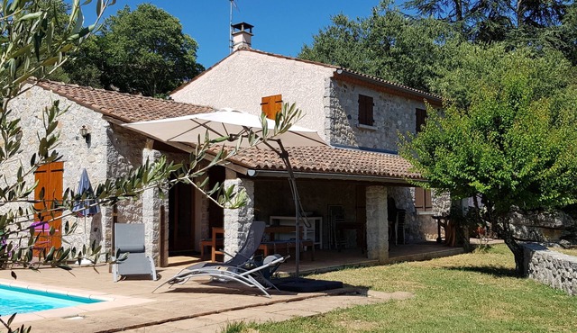Labeaume (07) - Pretty house in a characterful village - Swimming pool