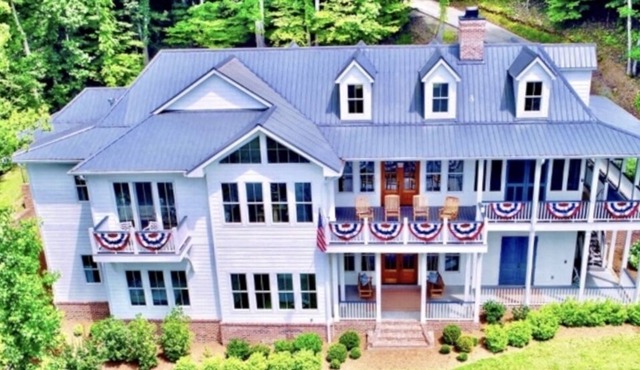 Labor Day Weekend !! Southern Living Home on Tims Ford!! BEST view on the lake!