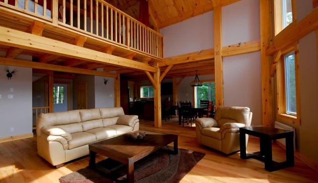 Labrador Lodge - Luxury Timber Frame Cottage