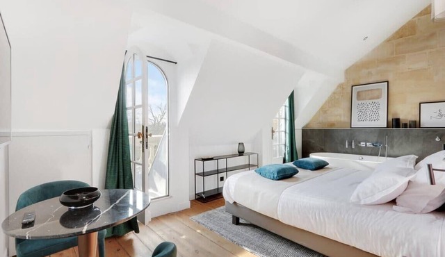 Labruyère House - Cosy Garden Suite