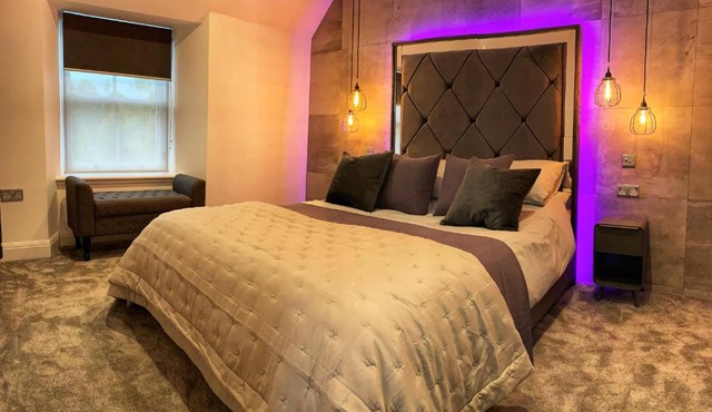 Laburnam Villa - Luxury 4 bedroom accommodation in the heart of Killin