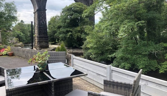 Laburnum Cottage Yorkshire Dales National Park 3 Peaks & Lake District