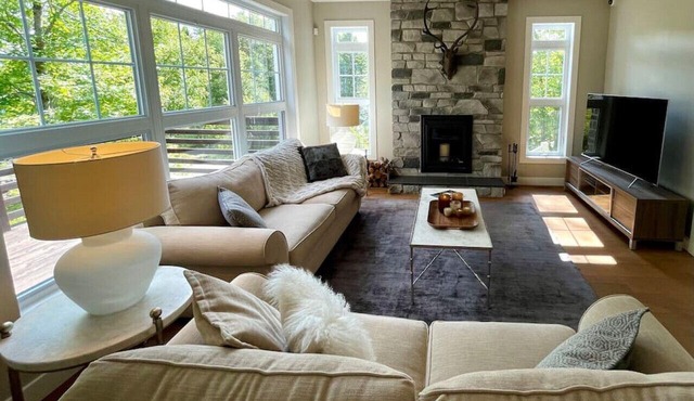 Lac-Beauport Luxury House - Outdoors & Resort Town
