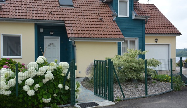 LAC DU DER EXCEPTIONAL AND CLIMATIZED VIEW