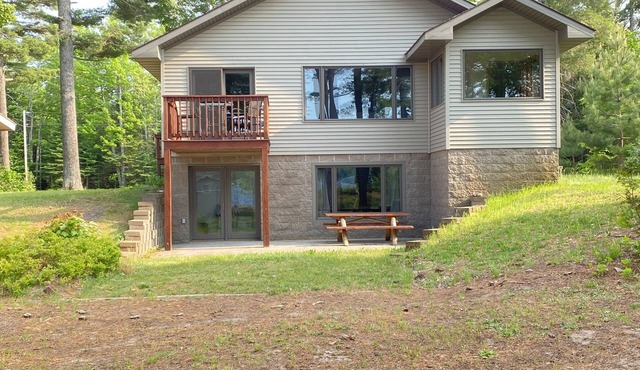 Lac La Belle lakefront, Bohemia view
