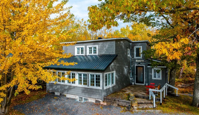 lacbrome Chalet lake+Terrasse+BBQ+Hot-tub