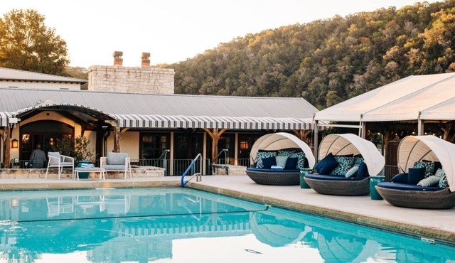 Lady Bird Johnson Suite, Lake Austin Spa Resort, Full Wellness Experience