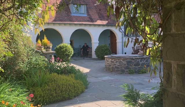 Lady Bluebell's Apartment - luxury apartment close to St Andrews and Dundee