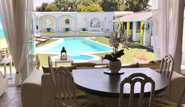 Lady Hamilton B&B in Feletto