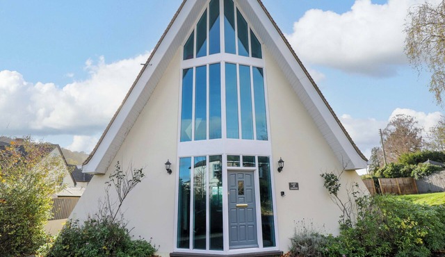 LADY OF LOURDES, pet friendly in Whitchurch, Herefordshire