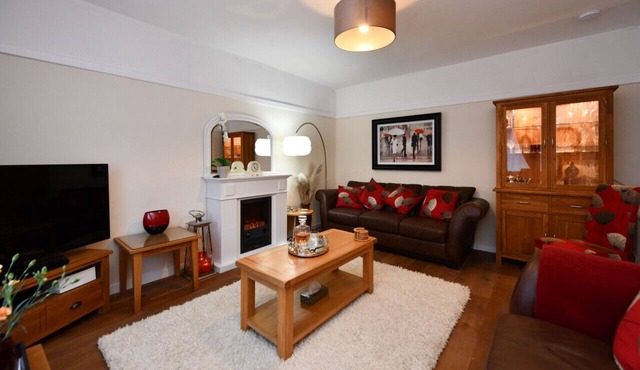 Ladyland Cottage in Maybole