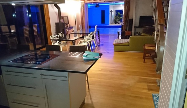 Lafamosia Grand gîte de groupe piscine intérieure spa, Rennes15 mn St Malo30 mn