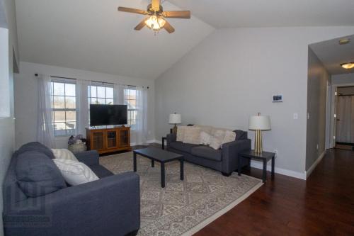 Lafayette's Landing near Fort Wood